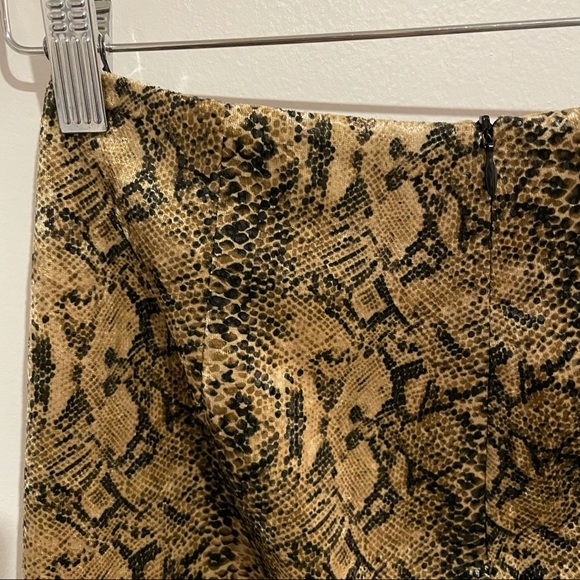 Vintage Metallic Gold Snakeskin Velvet Skirt Sz S - Picture 5 of 8